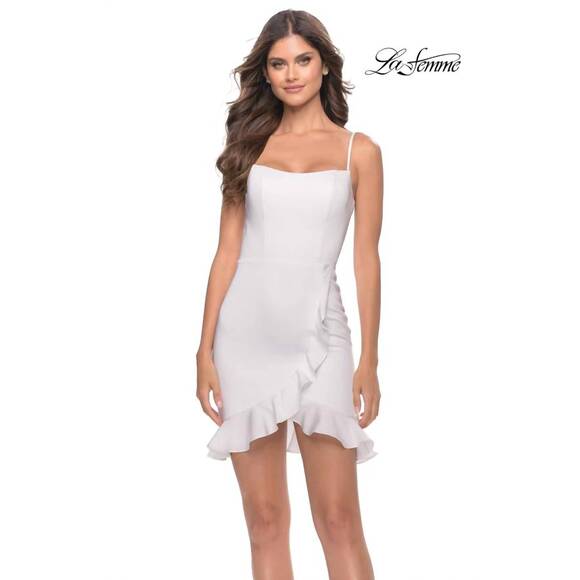 NEW LA FEMME fitted ruffle cocktail dress in white